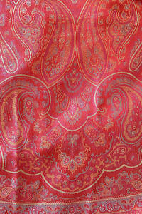 red silk Pashmina with a paisley pattern PADOVA
