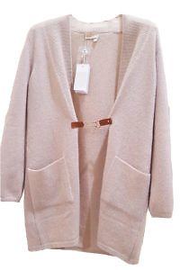 AVELLANA CASHMERE | beige cashmere cardigan with leather clasp