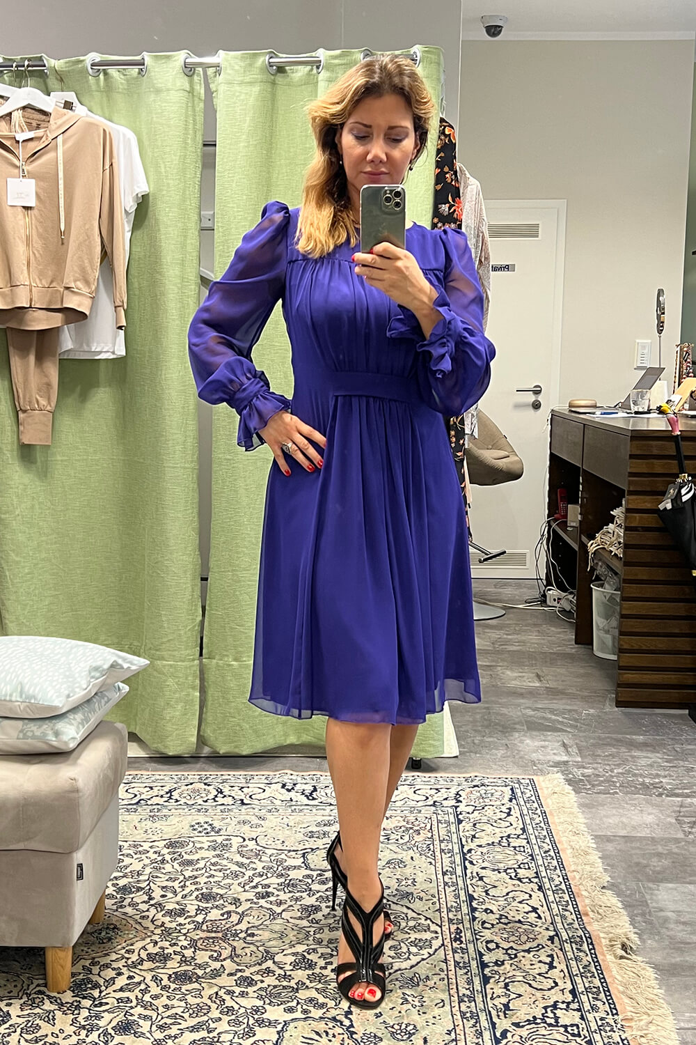 purple silk chiffon dress with long sleeves, boat-neck a fitted waist NOEMI