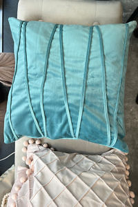 dusty mint Pillowcase in velvet | 45 x 45 cm