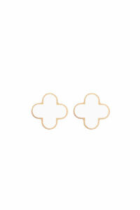 FRANCESCA BIANCHI | 24 Karat vergoldete Ohrstecker mit weiß emaillierten vierblättrigen Kleeblättern | weiße Kleeblatt-Ohrringe