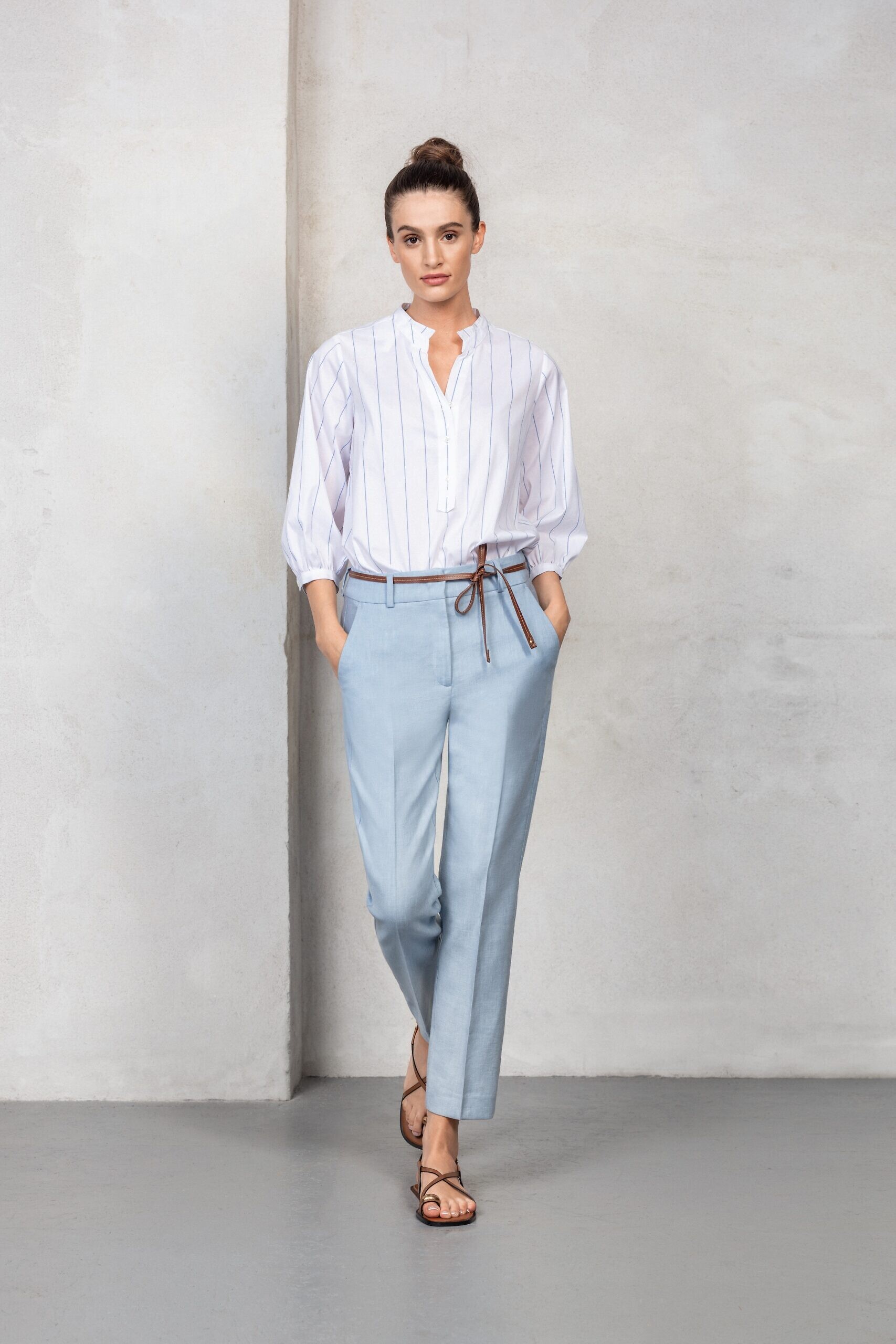 SPOON | straight light blue trousers in a linen blend